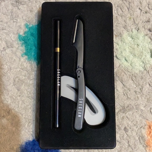 ✨DONATED✨ Perfect Eyebrow Defining Set - Picture 5 of 7